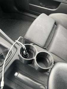 AUDI A4 B5 facelift (1999-2001) cup holders - Picture 1 of 6