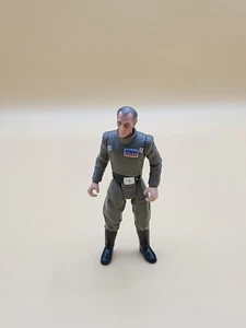 Star Wars Grand Moff Tarkin Action Figure 1997 Kenner 3.75" POTF - Picture 1 of 14