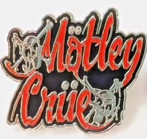 MÖTLEY CRÜE BAND - Enamel Pin BADGE Heavy Metal Rock Brooch Pin - Picture 1 of 2