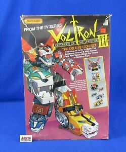 Vintage 1984 Matchbox Voltron III Deluxe Lion Set with Box Complete