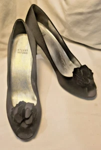 Stuart Weitzman Black Satin peep toe pump Sz.11.5B NWOT Flower Toe Detail - Picture 1 of 5