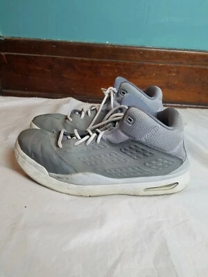 Nike Air Jordan Nuevas Zapatos de Baloncesto Escolares Para Hombre Talla 9 Gris Fresco 768901-011 Foto 1 de 4