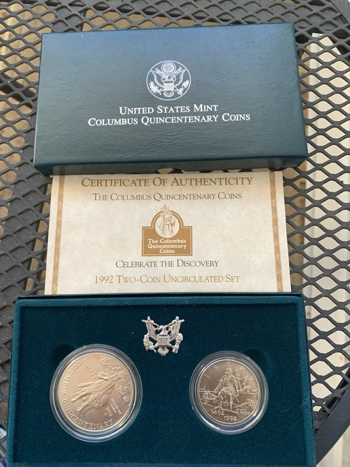 1992 D Columbus Quincentenary Commemorative TWO COIN SET UNC. SILVER DOL. Clad50 - Image 1 of 4