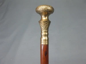 NUOVO BASTONE DA PASSEGGIO IN LEGNO MASSICCIO ANTICO MANICO OTTONE MASSICCIO VINTAGE DESIGNER - Foto 1 di 9