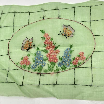 De Colección Mariposa Floral Vogart S-38 Panel Bordado Verde Organdía Muestreador OVNI Foto 1 de 4