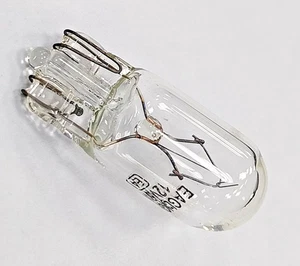 Light Bulb 12V 5W #502020.58.77 for Bernina Artista 165, 170, 180, 185, etc. - Foto 1 di 3