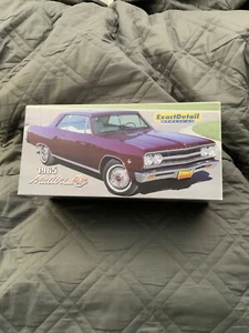 Lane Exact Detail 1965 Chevy Malibu SS Madeira Maroon Richard Cumming CoA 1:18 - Picture 1 of 7