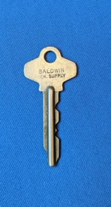Vtg electrical machine KEY, deep track, BALDWIN GEN. SUPPLY, 2 1/4" long - Picture 1 of 2