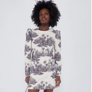 Tuckernuck X India Hicks | NUOVO Hibiscus Hill Toile Domino Mini Abito Taglia XS - Foto 1 di 12