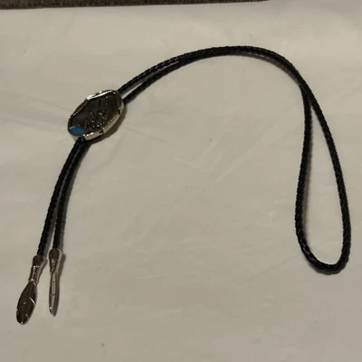 De colección. Corbata Cuello Bolo Estilo Suroeste Guerrero Valiente Caballo Turquesa Chips Foto 1 de 4