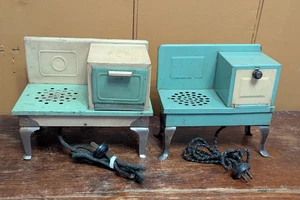 2 Vintage Kingston Metall Spielzeug Herd 30er - 40er Jahre Original Kabel ungeprüft LESEN - Bild 1 von 17