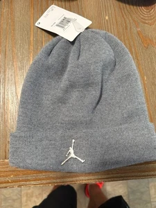 Air Jordan - Gorro juvenil gris (nuevo con etiquetas) - Imagen 1 de 3