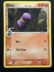 Tarjeta Pokémon Ekans (especie Delta) Dragon Frontiers 47/101 casi nueva - Imagen 1 de 2