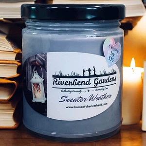 Sweater Weather - Natural Soy Wax Candle - Fall/Autumn - Cozy Floral - Picture 1 of 6