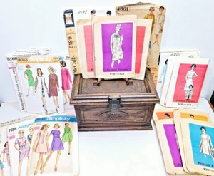 Vintage Lerner MCM Groovy Floral Sewing Box w/ 20 Patterns 18 18.5 20 20.5 PLUS - Imagen 1 de 18