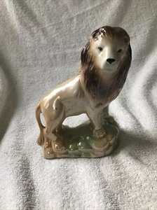 Vintage Ceramic Lusterware Lion Figurine Statue Made in Brazil - Picture 1 of 3