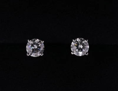 84 Point Tiffany & Co. Platinum Diamond Studs Earrings Wonderful Condition +Box - Image 1 of 4