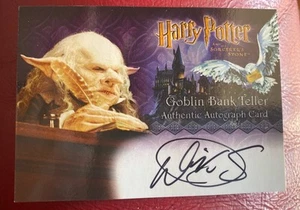 HARRY POTTER SORCERER STONE WARWICK DAVIS BANK TELLER CARD AUTOGRAPH AUTO - Picture 1 of 2