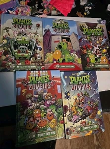 Lot of 5 - Plant vs. Zombies Hardcover Books - Picture 1 of 21