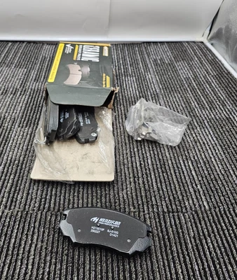 Керамическая дисковая тормозная колодка премиум-класса Henzikon HZ1421 для Buick Cascada LaCrosse - Изображение 1 из 4