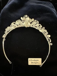 Twilight Designs Wedding Tiara diamanté and pearl -NEW - Picture 1 of 5