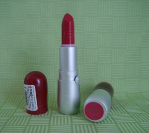 essence velvet matte lipstick 06 UNREDSIS TIBLE 3,8 g - Bild 1 von 4