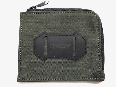 Oakley Men's Street Wallet 2.0 for Cards Thin Dark Brush Olive 900076-86L NWT - Image 1 of 4