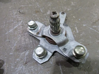 Chevrolet Impala 1967 2 o 4 puertas techo rígido puerta interior pestillo liberación regulador D Foto 1 de 2