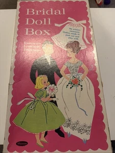 VINTAGE 1963 Braut Puppenkiste PAPIERPUPPE Whitman Pub Puppen Kleiderbügel - Bild 1 von 16