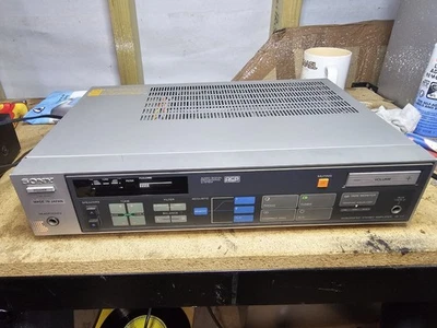 Sony TA V7 integrated Amplifier stereo  - Image 1 of 4