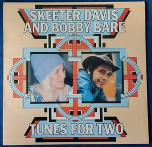 SKEETER DAVIS & BOBBY BARE - Tunes For Two - Vinyl LP Record - Near Mint - Picture 1 of 4