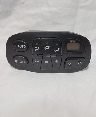 2001-2006 Toyota Sequoia Rear Center Console A/C Heater Climate Control Unit OEM - Image 1 of 4