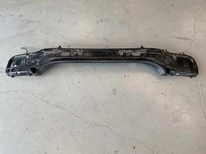 2006-2007 BMW 525i 525xi 530i 530xi 550i Rear Bumper Mount Center Bracket OEM - Picture 1 of 9