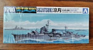 1/700 Water Lines Series Aoshima Japanese Navy Destroyer Suzutsuki Model Kit - Bild 1 von 3