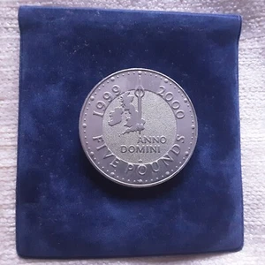 £5 Five Pound Coin 1999-2000 Millenium Anno Domini uncirculated BUNC in pouch - Picture 1 of 2