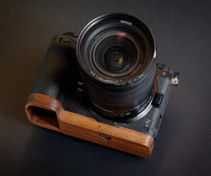 Ebony Walnut Wood Camera Handle Grip For Nikon Z7 Z6 Z5 II Handmade Baseplate - Picture 1 of 24