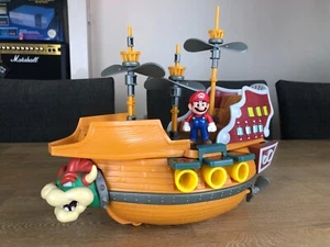 Super Mario Bowser's Airship with Mario Action Figure - Pirate Ship - Picture 1 of 11
