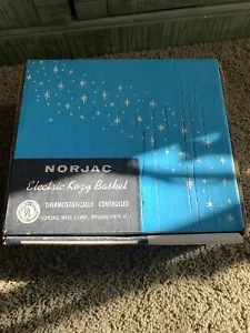 New Vintage Rare Norjac Mfg Electric Warm Basket W/ yellow and Floral Model RE33 - Picture 1 of 7