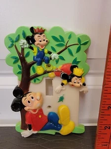 Vtg Mickey Mouse Plastic Light Switch Plate Cover 1976 Disney Dolly Toy Company  - Picture 1 of 4