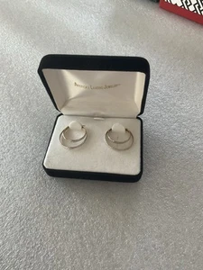 Vintage America’s Leading Jeweler 1/4 CTTW Diamond and 10 KT Gold Hoop Earrings - Picture 1 of 7