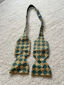 Italian Silk Vintage Bow Tie Sunflower Truzzi Milano Barneys New York Made Italy - Picture 1 of 5