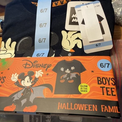 Camiseta Disney Mickey Mouse Niños Halloween Brilla en la Oscuridad Familia Talla 6/7 Foto 1 de 4