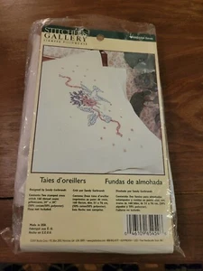 Stitchers Gallery WM65454 Doves Stamped Cross-stitch Pillowcases By Bucilla - Picture 1 of 6