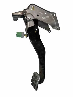 Conjunto de pedal de freno Honda S2000 AP2 2006-2009 genuino OEM USADO Foto 1 de 4