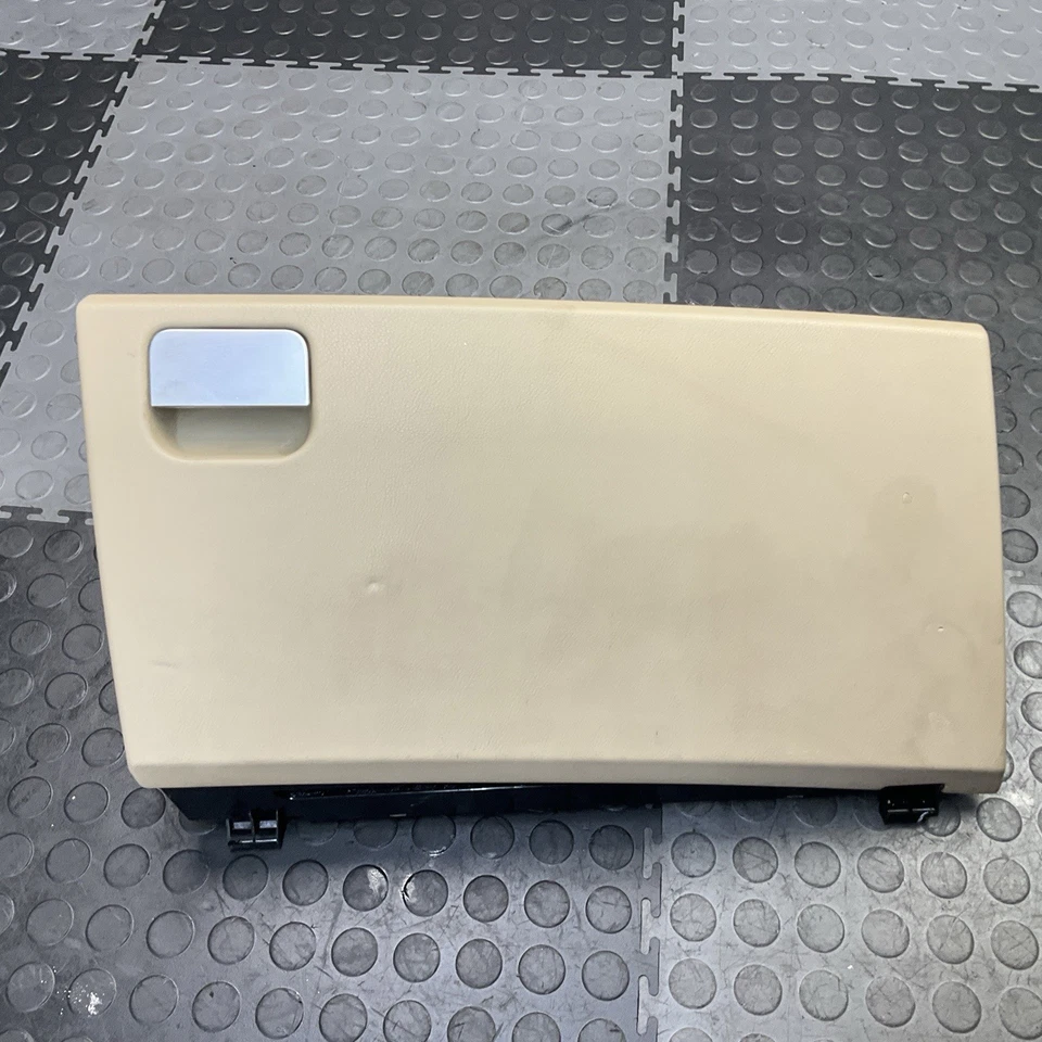 Range Rover Sport 2006-2009 salpicadero delantero guantera tapa puerta fabricante de equipos originales Foto 1 de 4