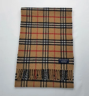 Genuine Burberry Lambswool scarf size 172CM or 68 inches excellent condition Foto 1 de 4