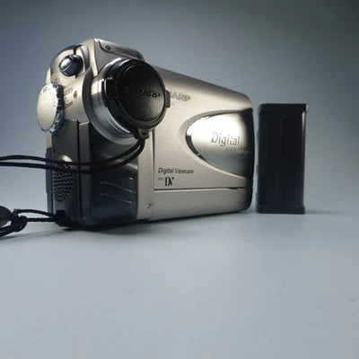 Sharp VL-NZ10 Handheld MiniDV Camcorder Silver Tested - Image 1 of 4