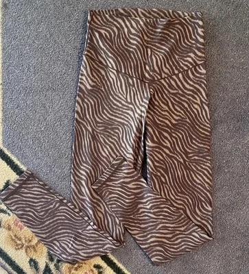 Leggings Aerie Offline Real Me Estampado Animal Marrón Cebra Mujer’s Medianos Foto 1 de 4