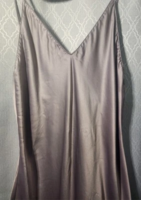 Vestido Natori Satinado Sin Mangas XS - Camisón Taupe Malva Sedoso - Lencería Minimalista Foto 1 de 3