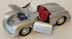 Porsche Maisto 1/24 Nº 1 coche diecast plateado Typ 356 Roadster 1948 - Imagen 1 de 18